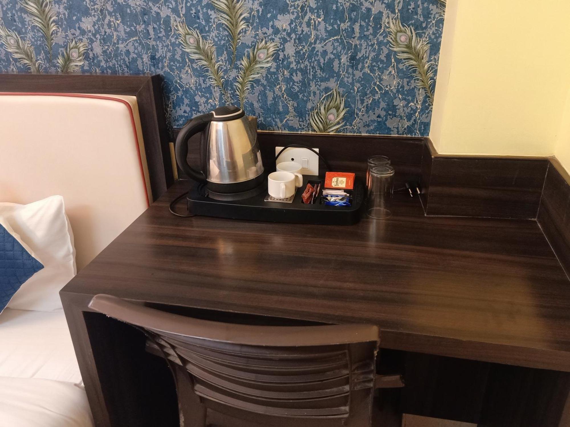 Hotel Janki International Sigra 2 Km From Kashi Vishwanath Temple Варанасі Екстер'єр фото
