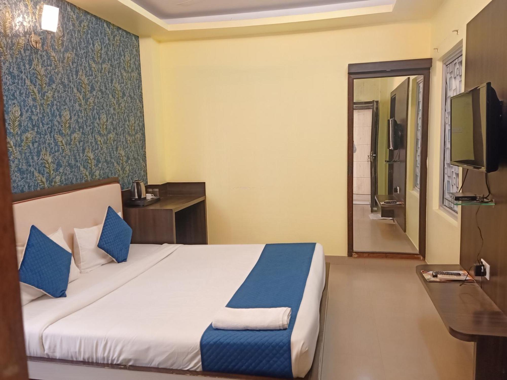 Hotel Janki International Sigra 2 Km From Kashi Vishwanath Temple Варанасі Екстер'єр фото